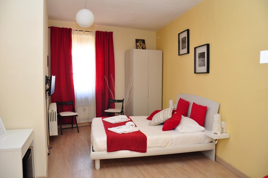 At Home Bed And Breakfast Lucca Buitenkant foto