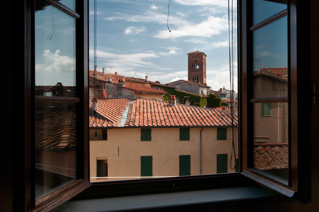 At Home Bed And Breakfast Lucca Buitenkant foto
