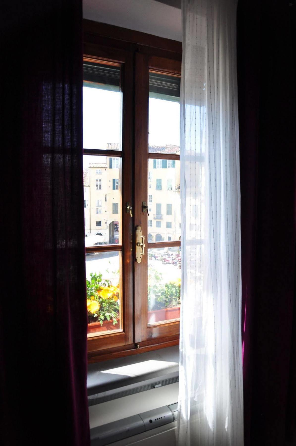 At Home Bed And Breakfast Lucca Buitenkant foto